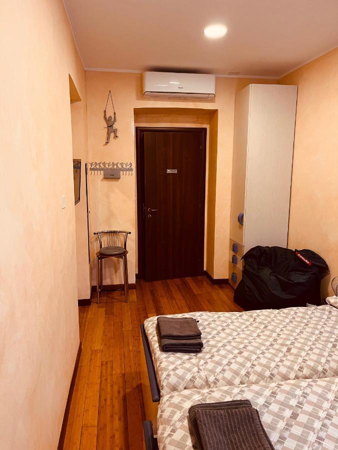 Casa Friends Lingotto Ospedali Metro Spezia Hotel Turin Bagian luar foto